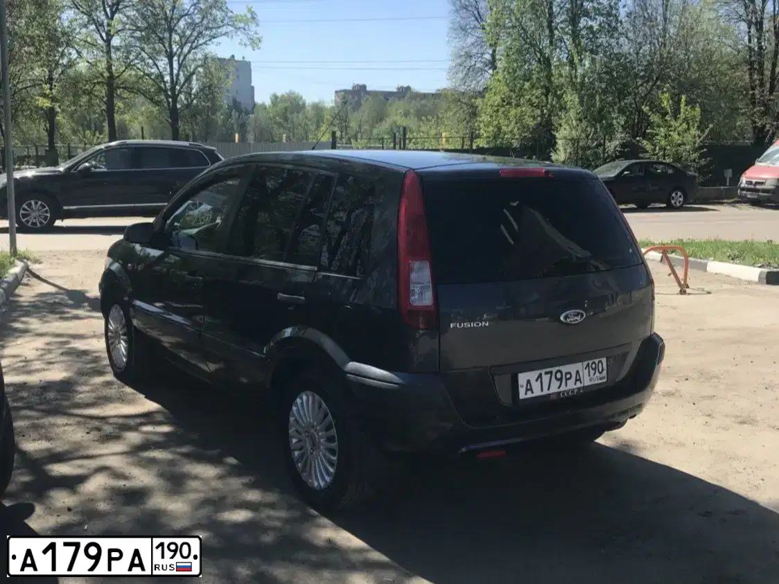 Фото автомобиля FORD FUSION, 2007 — госномер У139ОО150. Цвет: ТЕМНО-СЕРЫЙ