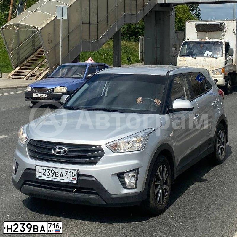 Фото автомобиля HYUNDAI CRETA, 2020 — госномер Н239ВА716. Цвет: СЕРЫЙ