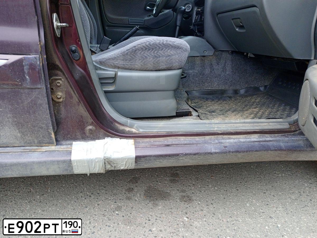 Фото автомобиля SUZUKI VITARA XL-7, 2000 — госномер Е902РТ190. Цвет: КРАСНЫЙ ТЕМНЫЙ