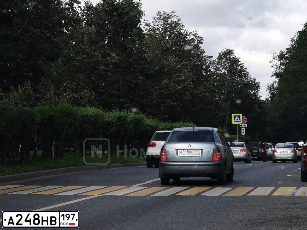 Фото автомобиля SKODA FABIA, 2004 — госномер А248НВ197. Цвет: СЕРЫЙ