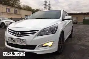 Фото автомобиля HYUNDAI SOLARIS, 2015 — госномер Р931НМ142. Цвет: Белый