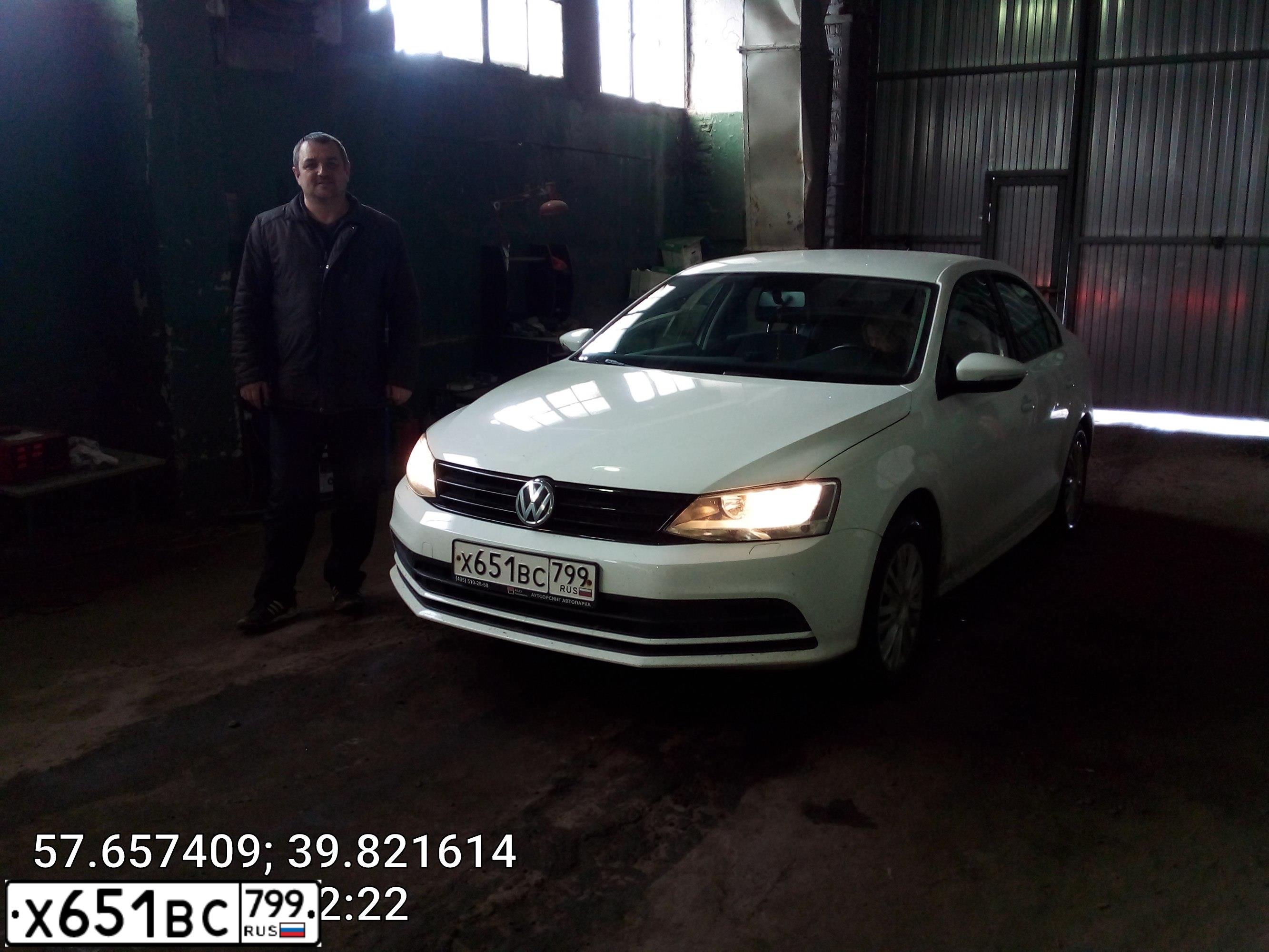 Фото автомобиля VOLKSWAGEN JETTA, 2018 — госномер Р783КА716. Цвет: БЕЛЫЙ