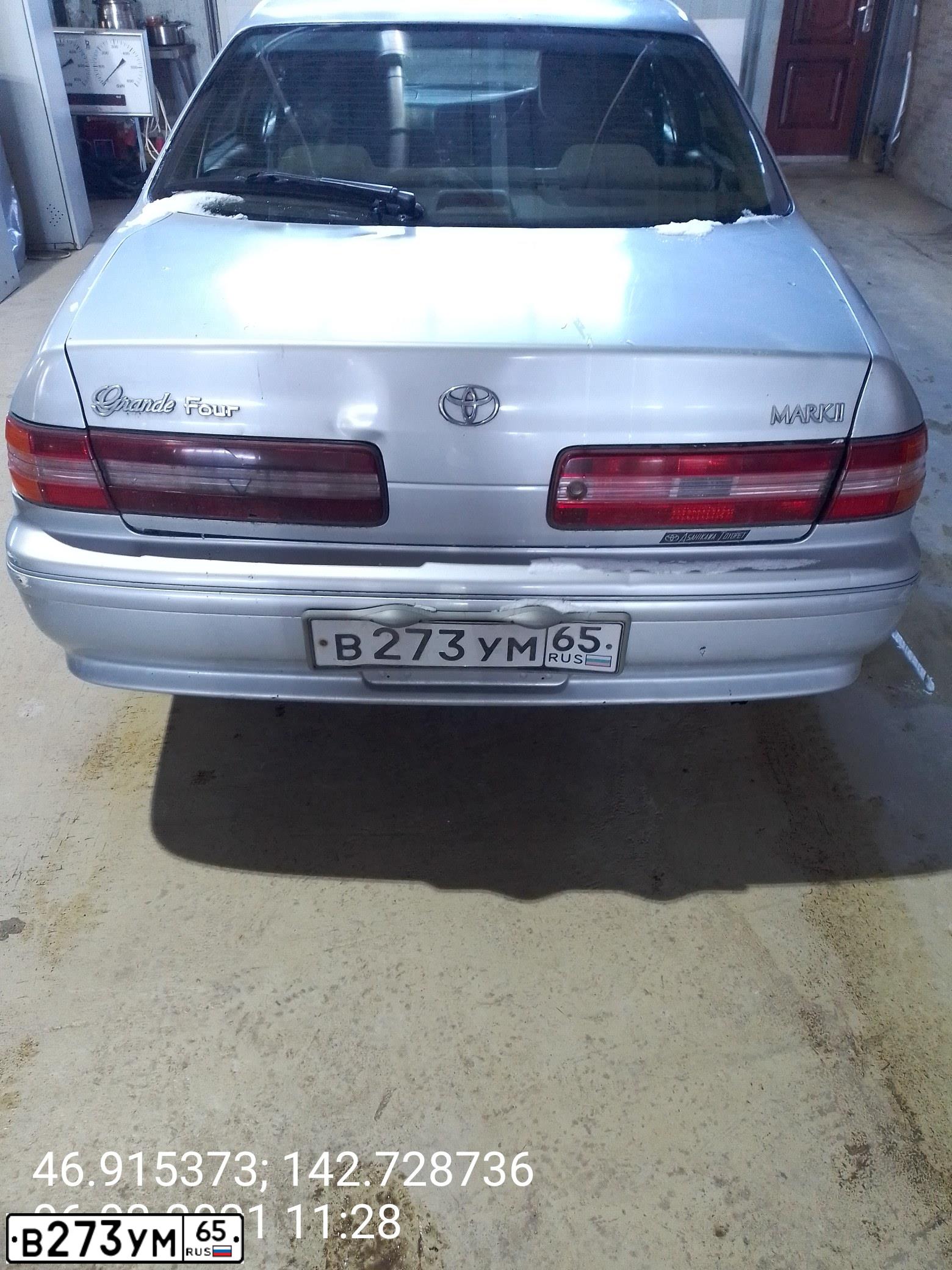 Фото автомобиля TOYOTA MARK II, 1990 — госномер В273УМ65