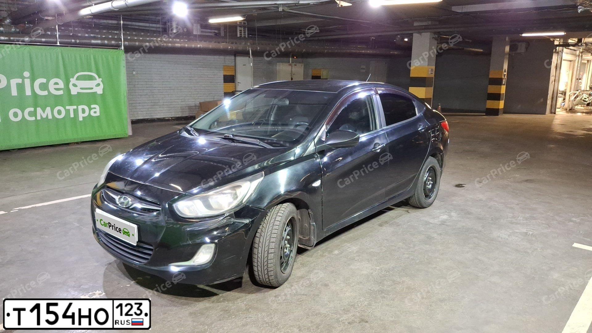 Фото автомобиля HYUNDAI SOLARIS, 2014 — госномер В629ТН147. Цвет: ЧЕРНЫЙ