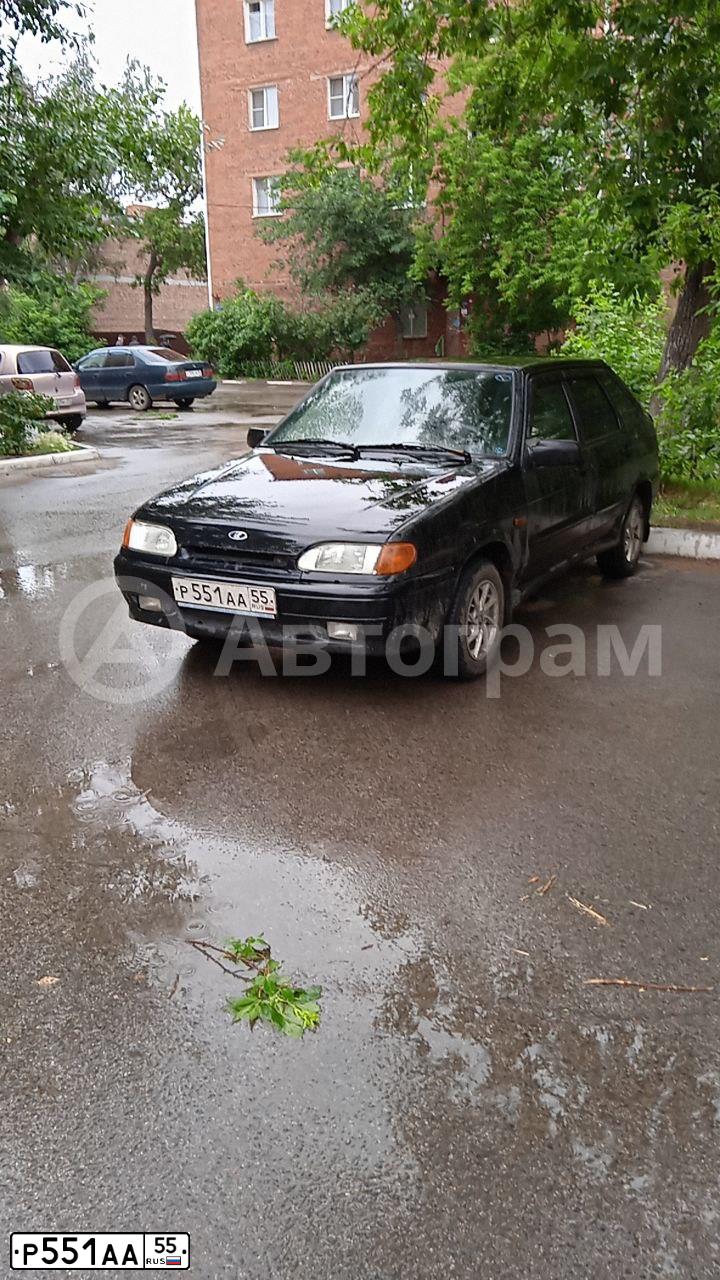Фото автомобиля LADA 2114 SAMARA, 2010 — госномер Р551АА55. Цвет: ЧЕРНЫЙ