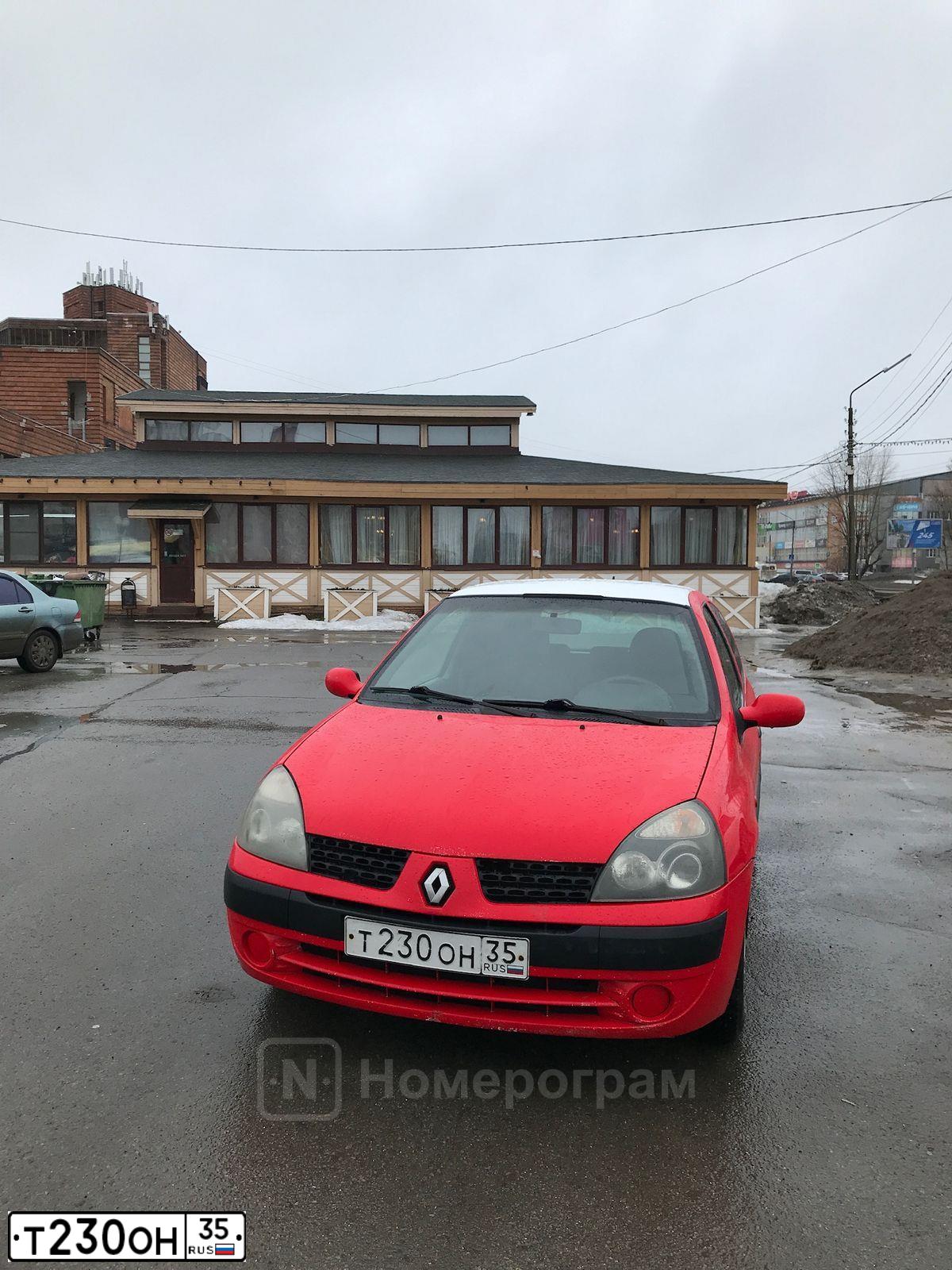 Фото автомобиля RENAULT CLIO, 2002 — госномер Т230ОН35. Цвет: Красный