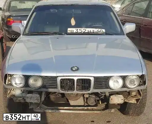 Фото автомобиля BMW SERIE 5, 1992 — госномер Н911НК136. Цвет: СЕРЕБРИСТО-БЕЛЫЙ