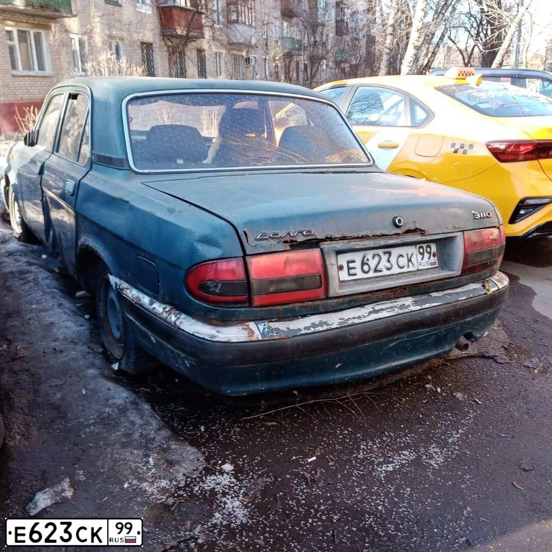 Фото автомобиля GAZ 3110 WOLGA, 2000 — госномер Е623СК99. Цвет: СИНЕ-ЗЕЛЕНЫЙ
