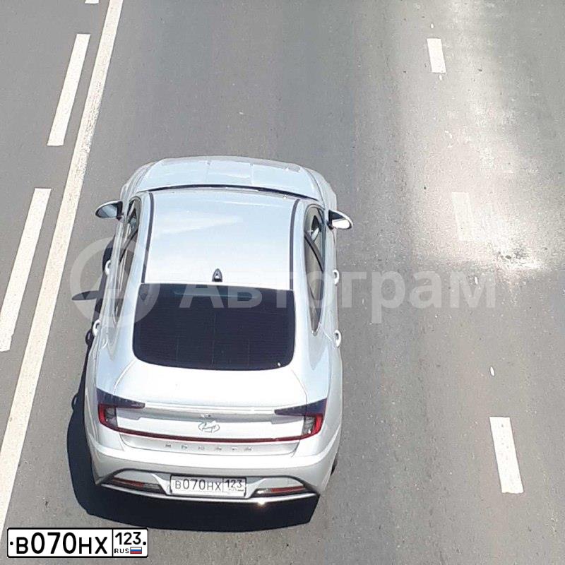 Фото автомобиля HYUNDAI IX35, 2012 — госномер В070НХ123. Цвет: ЧЕРНЫЙ