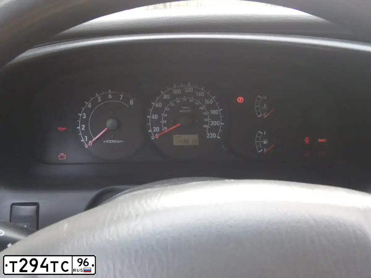 Фото автомобиля KIA SPECTRA, 2006 — госномер Т294ТС96. Цвет: Серый