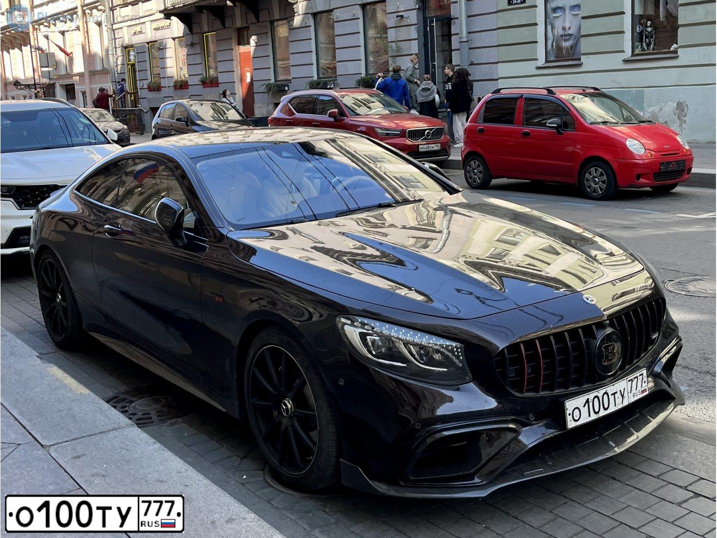Фото автомобиля LADA 2190 GRANTA, 2013 — госномер О100ТУ777. Цвет: СЕРЕБРИСТЫЙ
