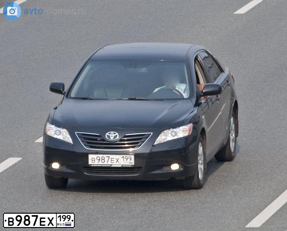 Фото автомобиля TOYOTA CAMRY, 2008 — госномер В073ЕР01. Цвет: ЧЕРНЫЙ