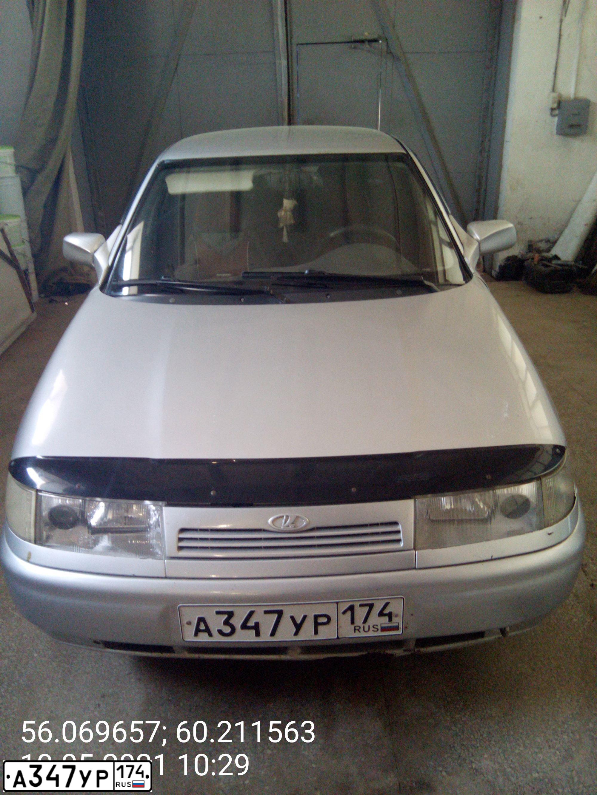 Фото автомобиля LADA 2112 LADA, 2004 — госномер А347УР174. Цвет: Серебристый