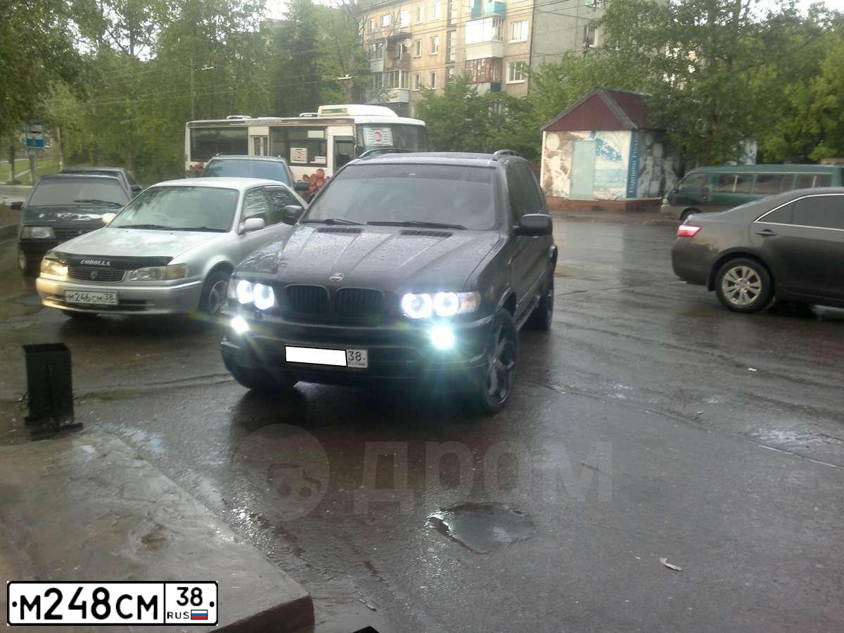 Фото автомобиля MITSUBISHI L200, 2008 — госномер Т282МК138. Цвет: СЕРЕБРИСТЫЙ