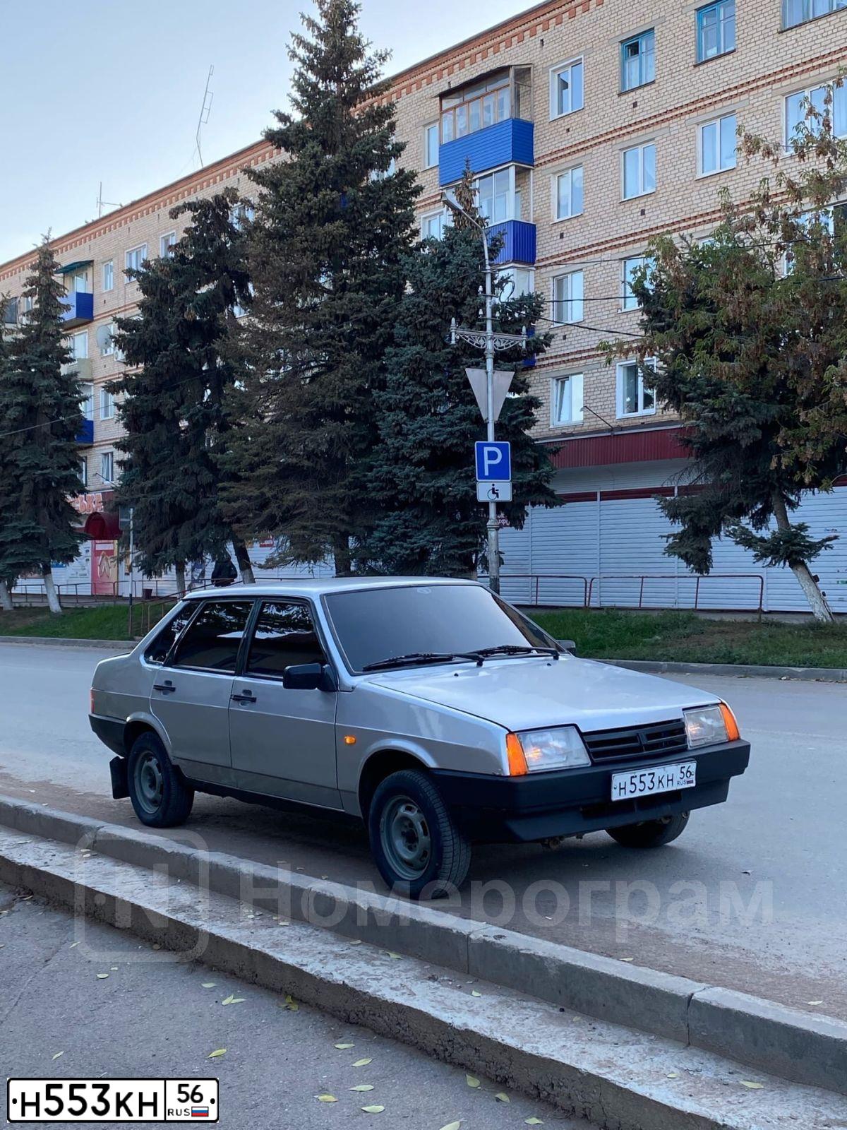 Фото автомобиля LADA 2109 SAMARA, 2002 — госномер Н553КН56. Цвет: Светло-серебристый металик