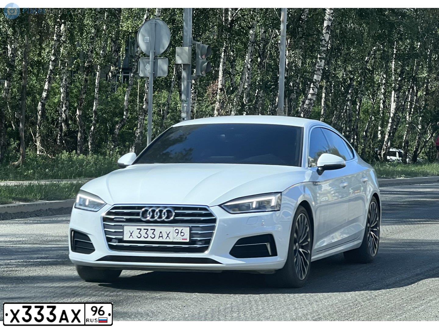 Фото автомобиля VOLKSWAGEN CC, 2011 — госномер Т757ВМ58. Цвет: ТЕМНО-СЕРЫЙ