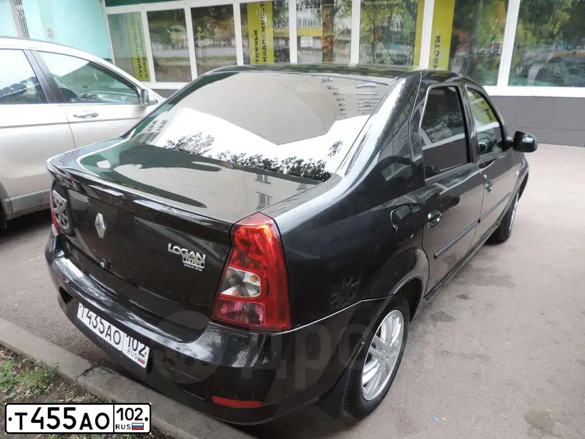 Фото автомобиля LADA 2171 PRIORA, 2011 — госномер Р832ОЕ196. Цвет: СЕРЫЙ