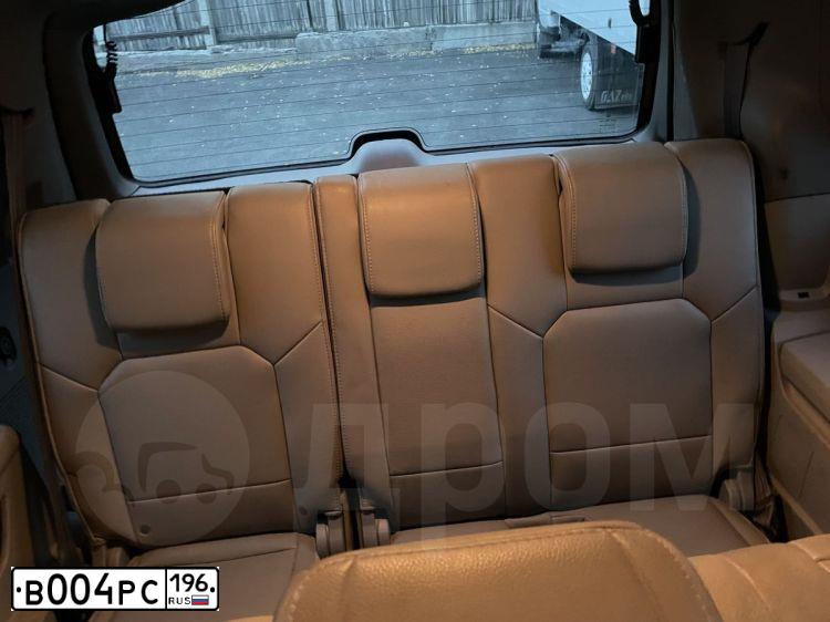 Фото автомобиля LEXUS LS, 2007 — госномер В004РС196. Цвет: ЧЕРНЫЙ