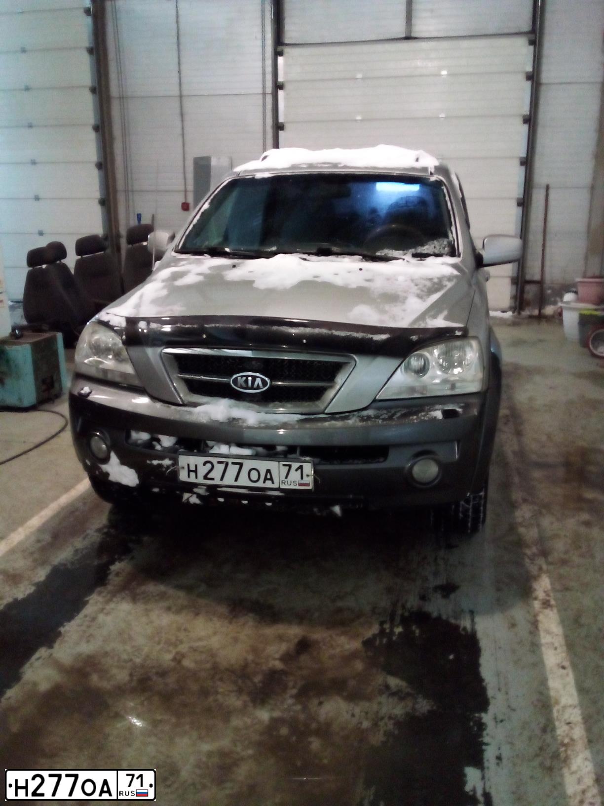 Фото автомобиля KIA SORENTO, 2004 — госномер О442ВМ71. Цвет: СЕРЕБРИСТЫЙ