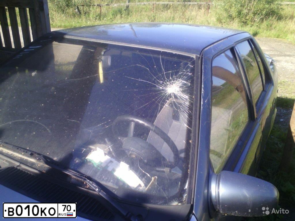 Фото автомобиля HYUNDAI EXCEL, 1993 — госномер В010КО70. Цвет: ТЕМНО-СЕРЫЙ