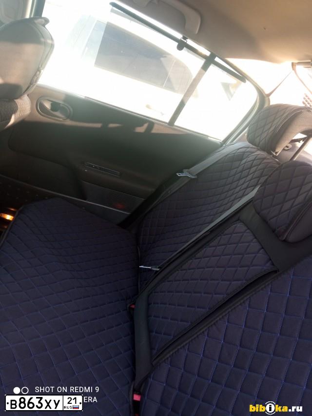 Фото автомобиля RENAULT MEGANE, 2004 — госномер Т795РА152
