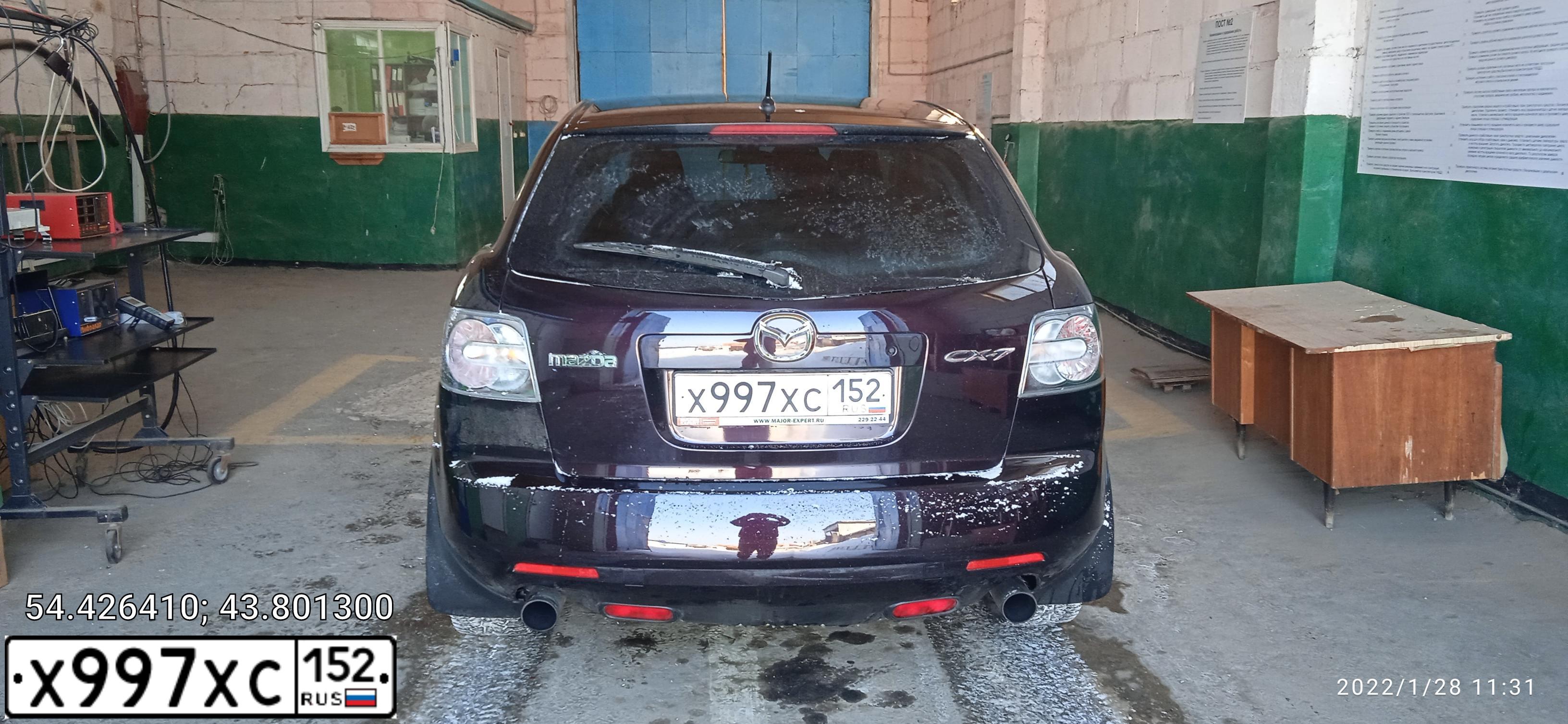 Фото автомобиля MAZDA CX-7, 2008 — госномер М092ВР13. Цвет: ТЕМНО-ВИШНЕВЫЙ