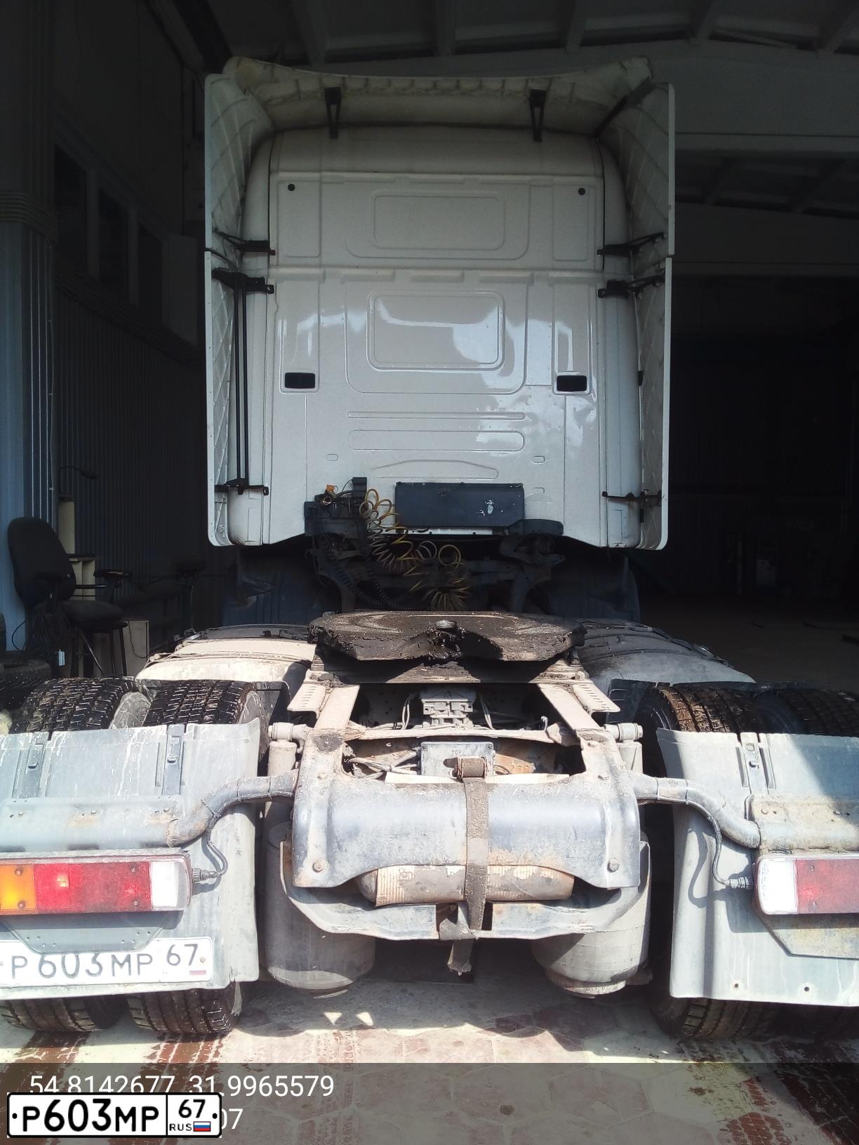 Фото автомобиля SCANIA SERIE R /4X2/, 2004 — госномер Р603МР67. Цвет: Белый