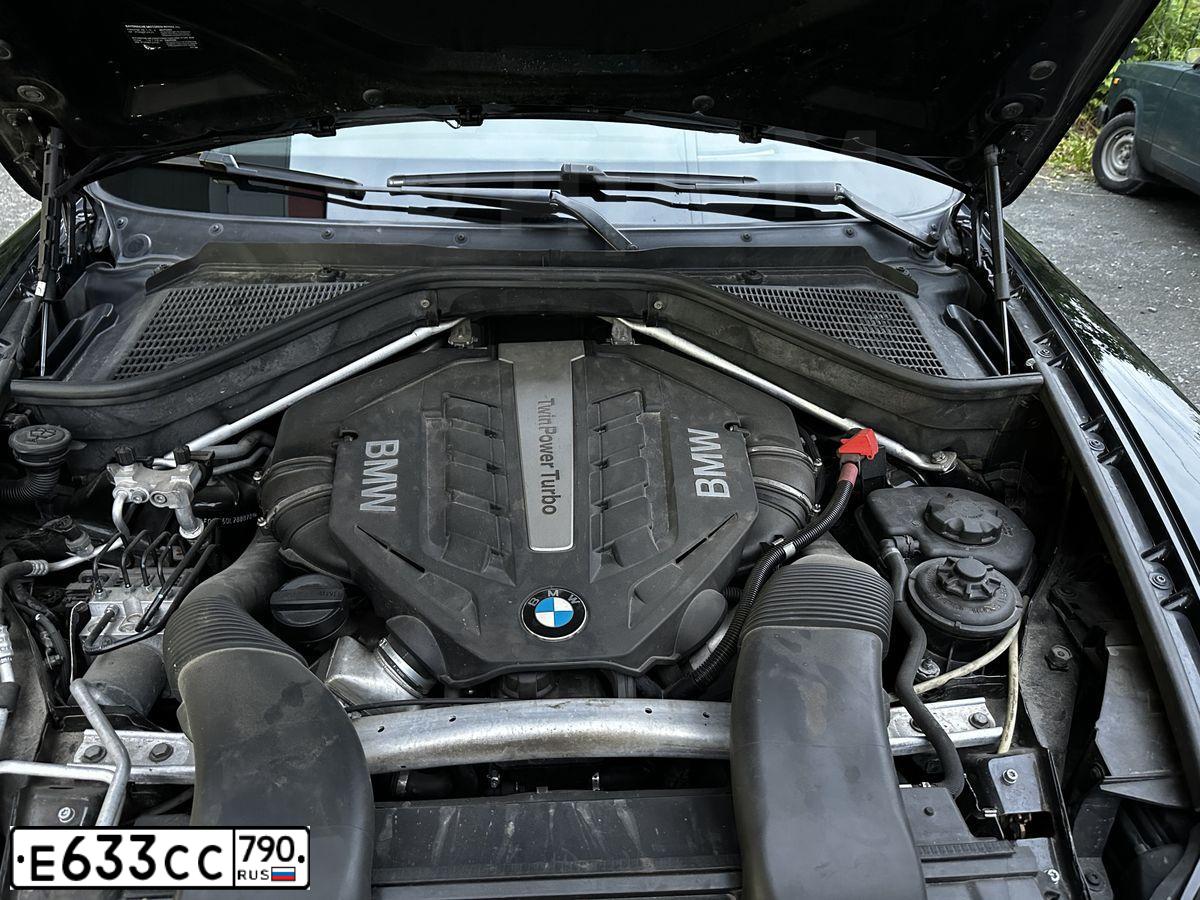 Фото автомобиля BMW X6, 2013 — госномер Е633СС790. Цвет: ЧЕРНЫЙ