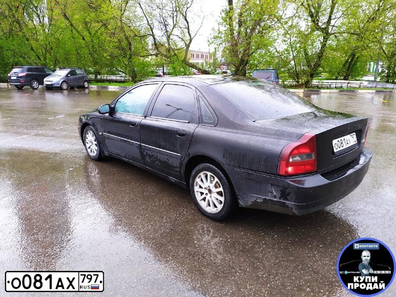 Фото автомобиля VOLVO S80, 2002 — госномер О562НТ190. Цвет: ЧЕРНЫЙ