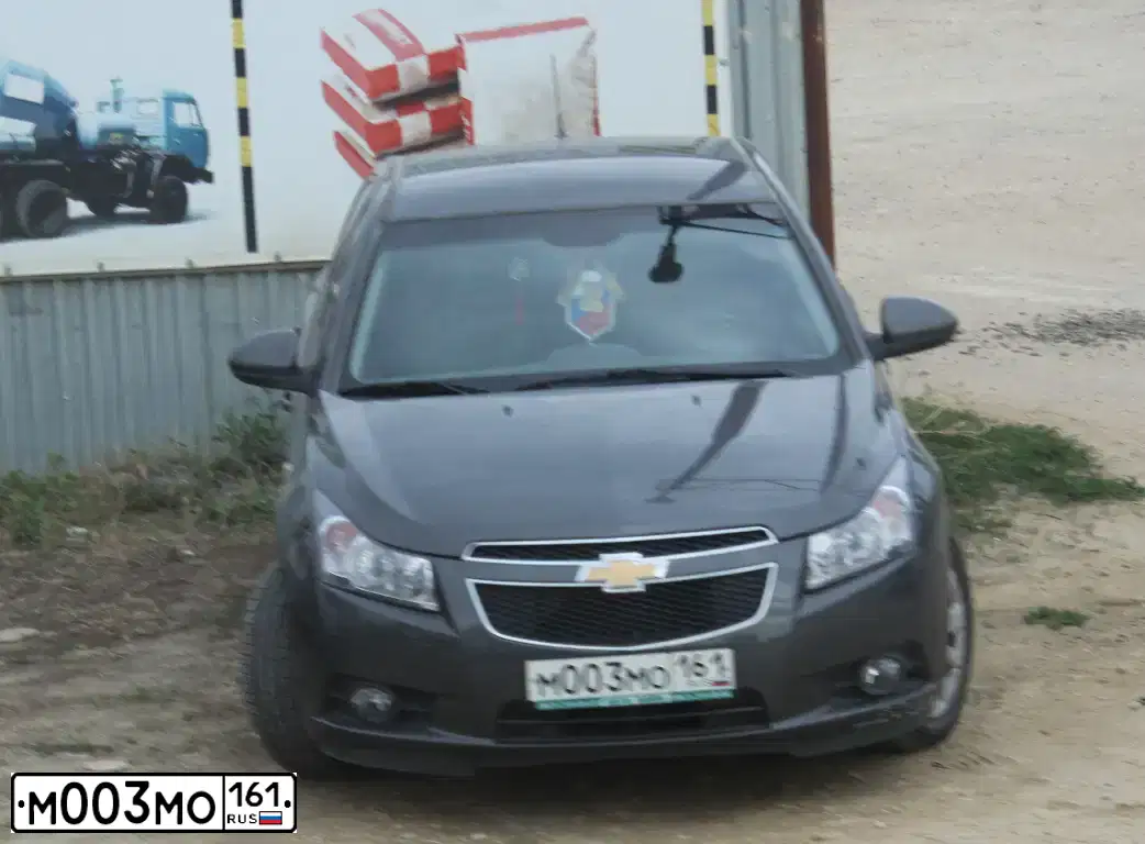 Фото автомобиля CHEVROLET CRUZE, 2011 — госномер Е322ЕК761. Цвет: СЕРЫЙ МЕТАЛЛИК