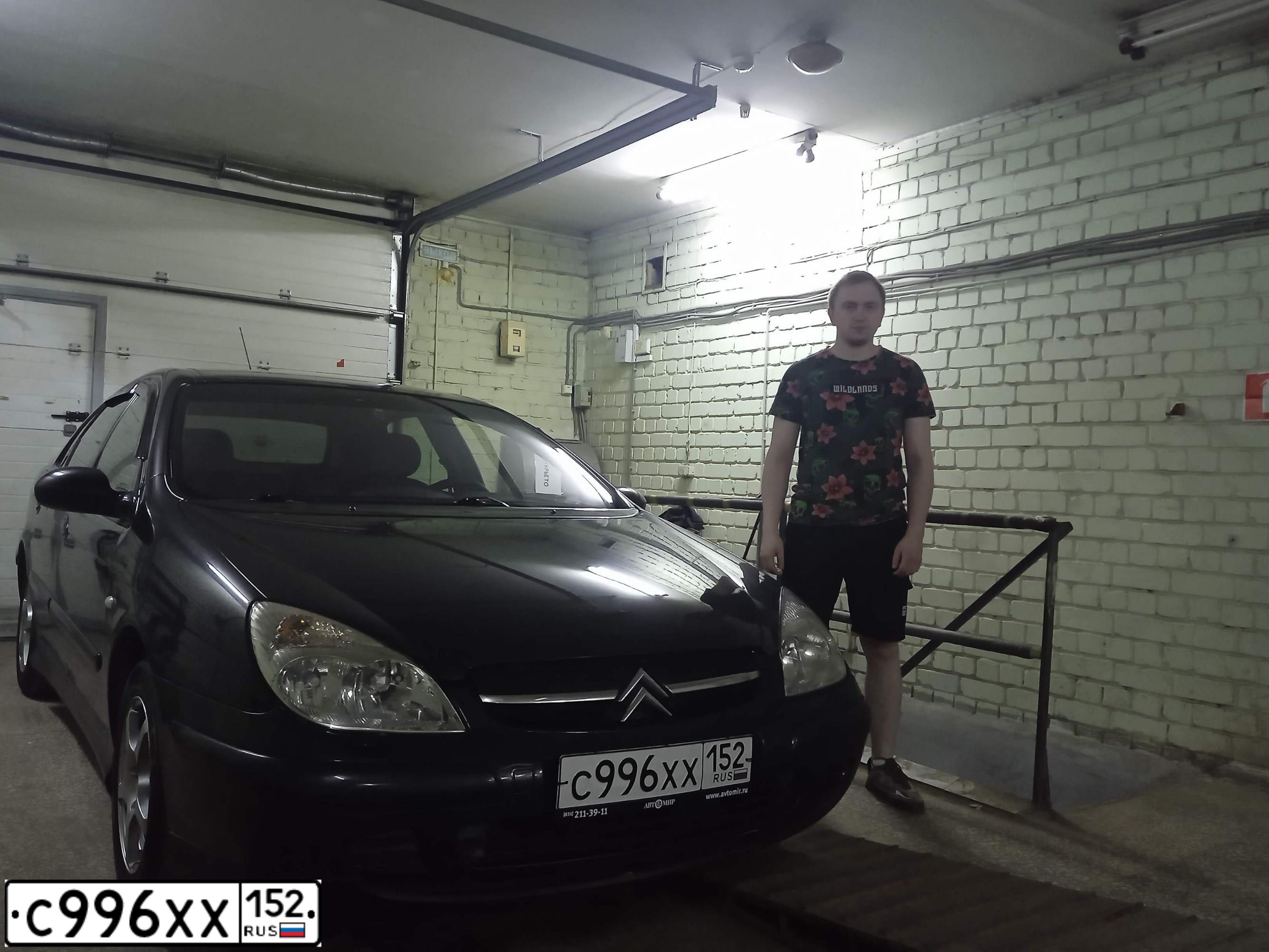 Фото автомобиля CITROEN C5, 2002 — госномер М167ТР67. Цвет: ТЕМНО-СЕРЫЙ