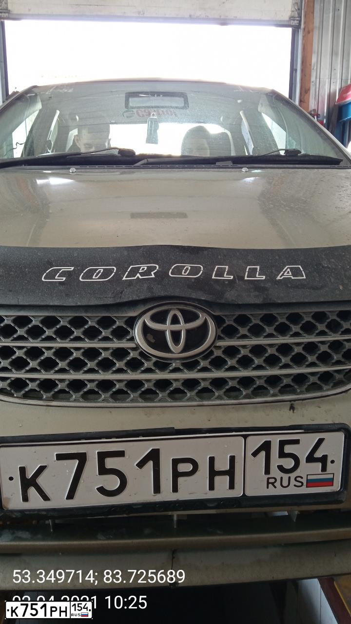 Фото автомобиля TOYOTA COROLLA, 2001 — госномер М160СТ154. Цвет: СЕРЫЙ