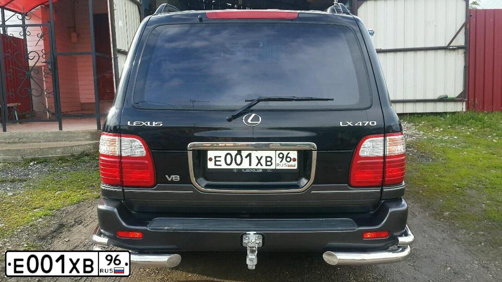 Фото автомобиля LEXUS LX, 1999 — госномер Е001ХВ96. Цвет: ЧЕРНЫЙ