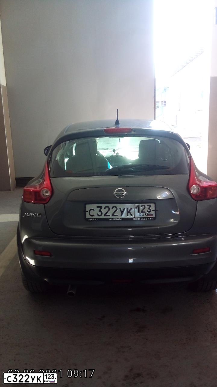 Фото автомобиля NISSAN JUKE, 2011 — госномер С322УК123. Цвет: Серый