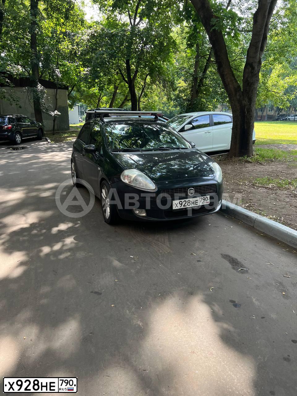 Фото автомобиля FIAT PUNTO, 2008 — госномер Х928НЕ790. Цвет: ЧЕРНЫЙ