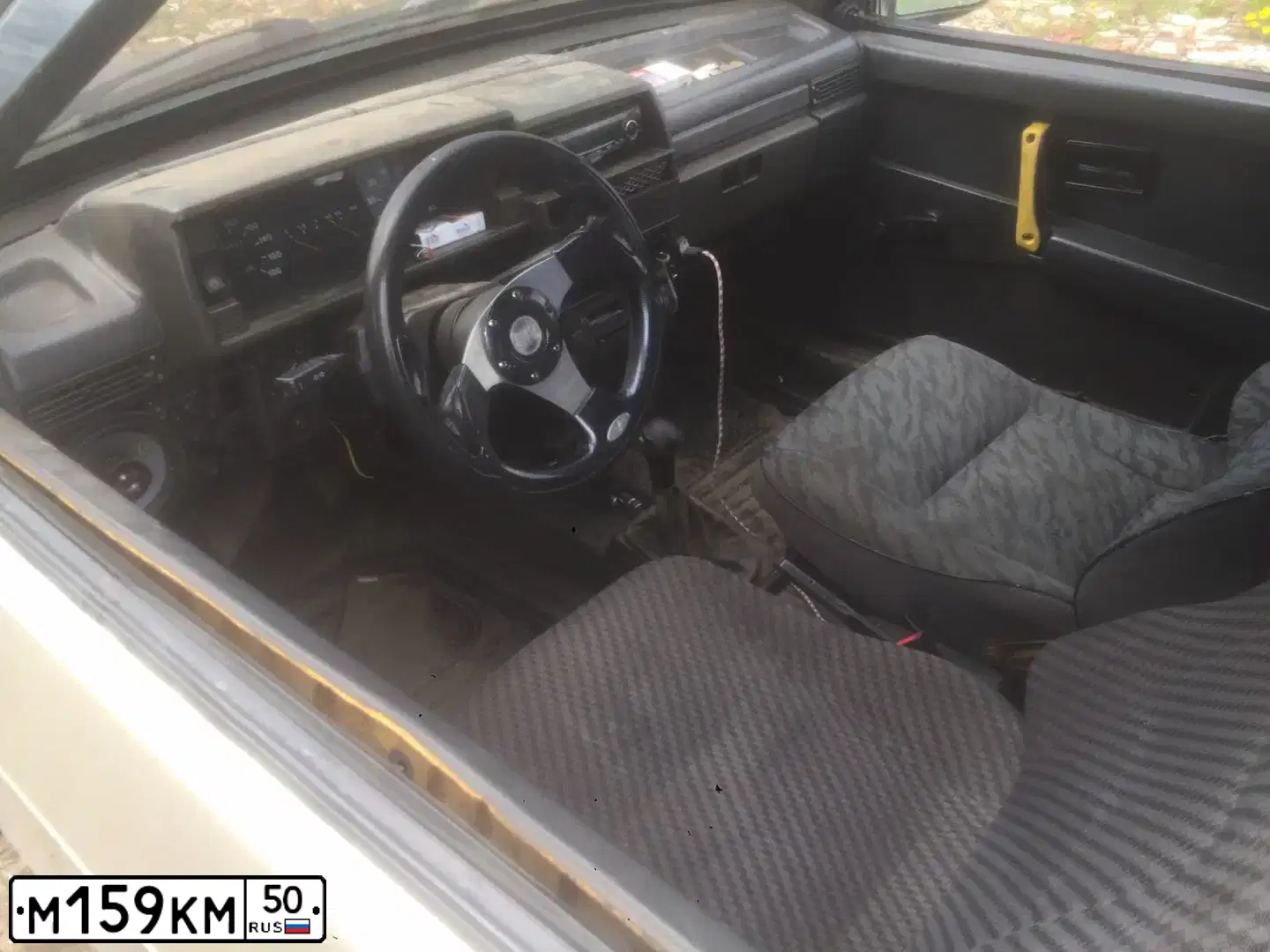Фото автомобиля LADA 2108 SAMARA, 1998 — госномер М159КМ50. Цвет: СЕРЫЙ
