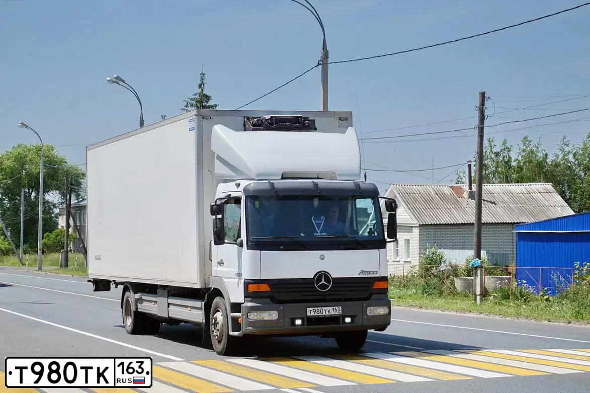 Фото автомобиля MERCEDES ATEGO, 2013 — госномер Т980ТК163. Цвет: Белый