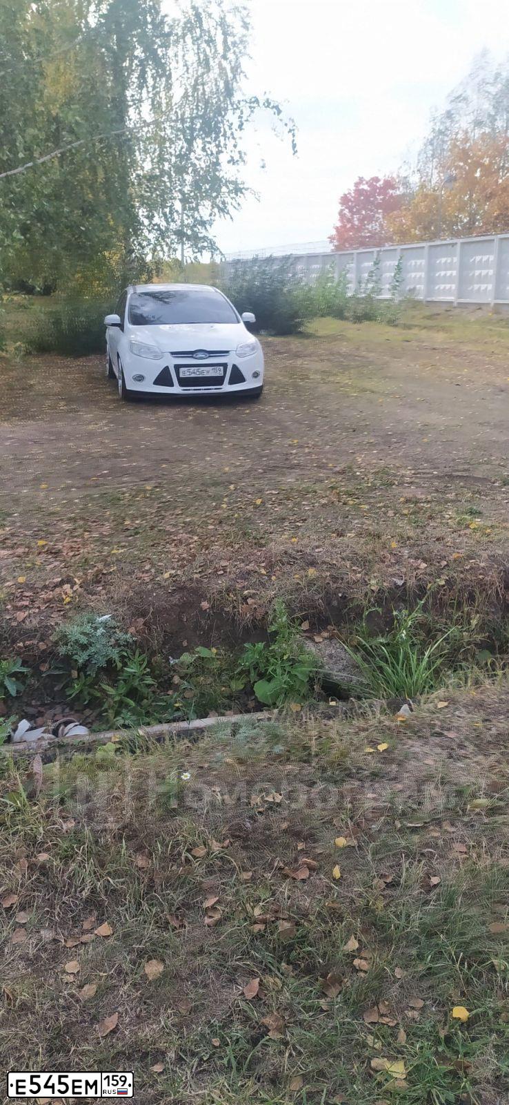 Фото автомобиля LADA GRANTA, 2013 — госномер Р483АК159. Цвет: ЧЕРНЫЙ ТРЮФЕЛЬ