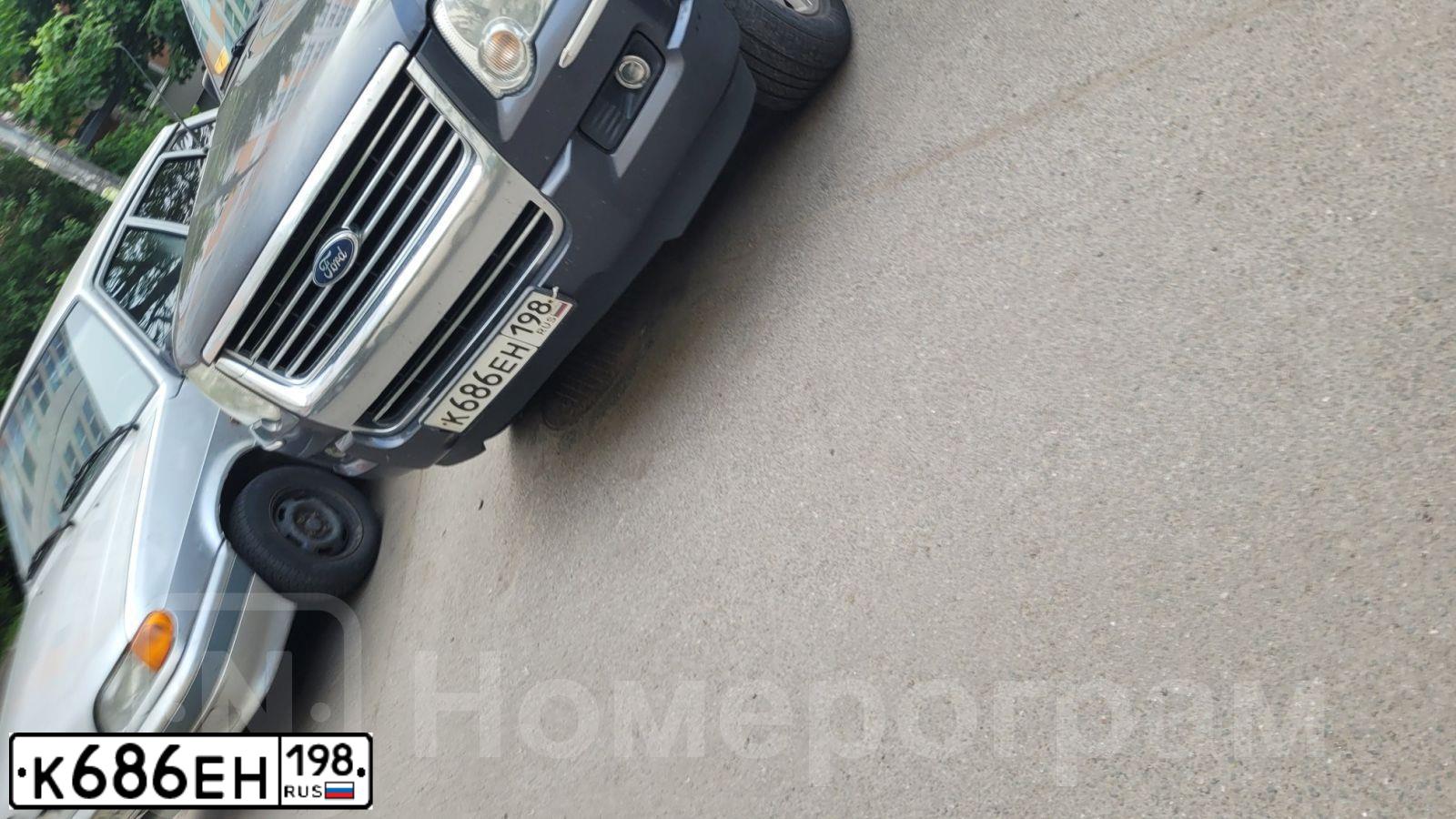 Фото автомобиля FORD EXPLORER, 2007 — госномер К686ЕН198
