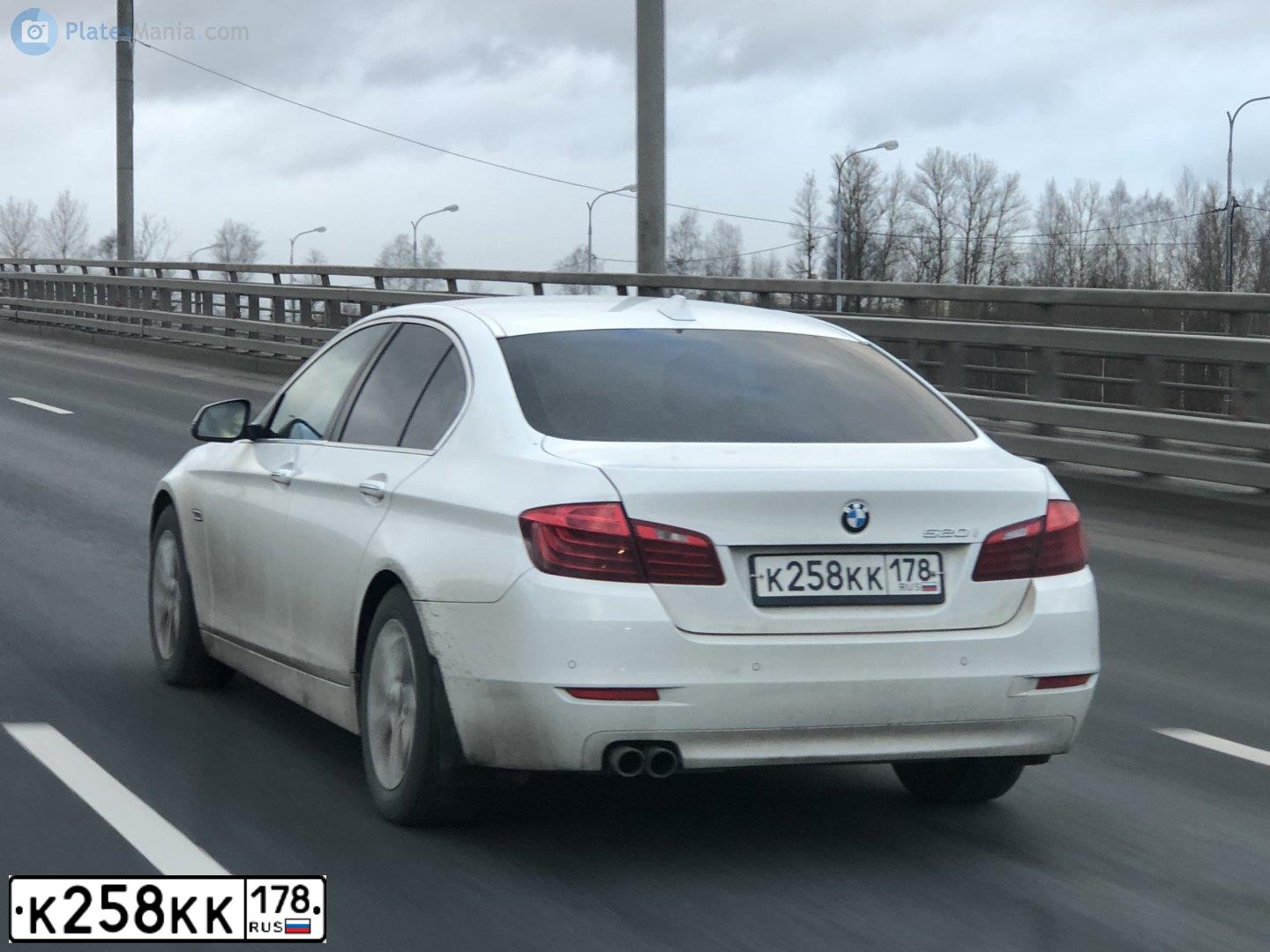 Фото автомобиля VAZ 2190 GRANTA, 2012 — госномер Е783ЕТ35. Цвет: КРАСНЫЙ