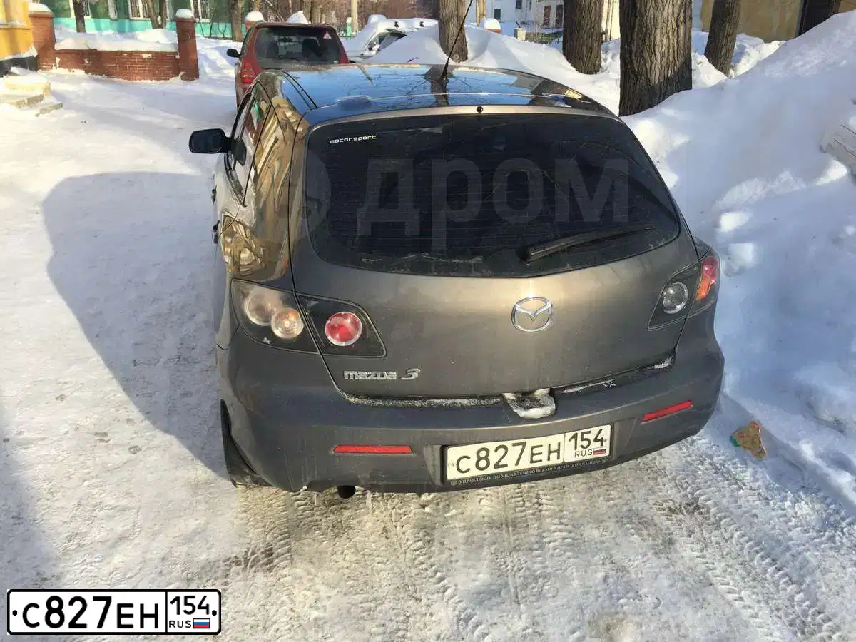 Фото автомобиля MAZDA 3, 2007 — госномер А421ХУ155. Цвет: СЕРЫЙ