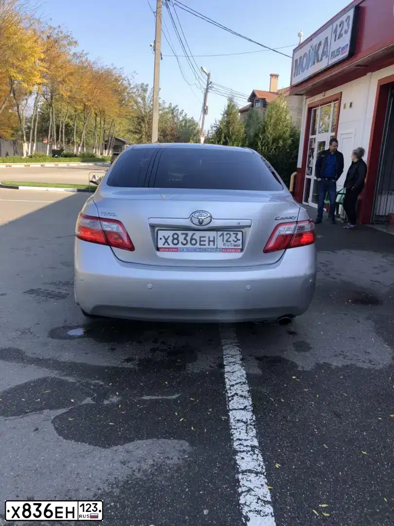 Фото автомобиля TOYOTA CAMRY, 2008 — госномер Н581СЕ70