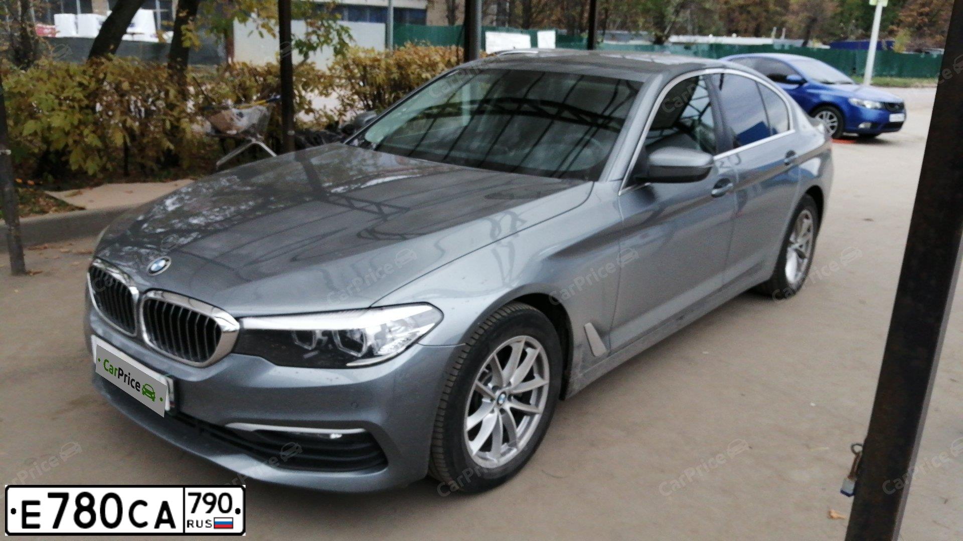 Фото автомобиля BMW SERIE 5, 2020 — госномер Е780СА790. Цвет: СЕРЫЙ