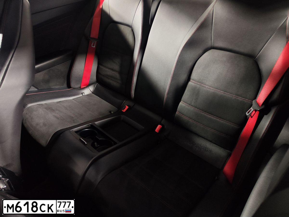 Фото автомобиля MERCEDES-BENZ E200, 2015 — госномер С244ОС198. Цвет: ЧЕРНЫЙ