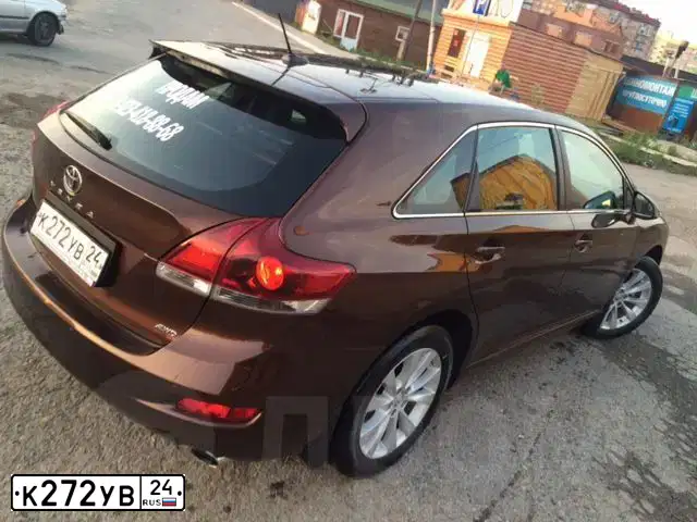 Фото автомобиля TOYOTA RAV4, 2008 — госномер Е701ХХ70. Цвет: ЧЕРНЫЙ