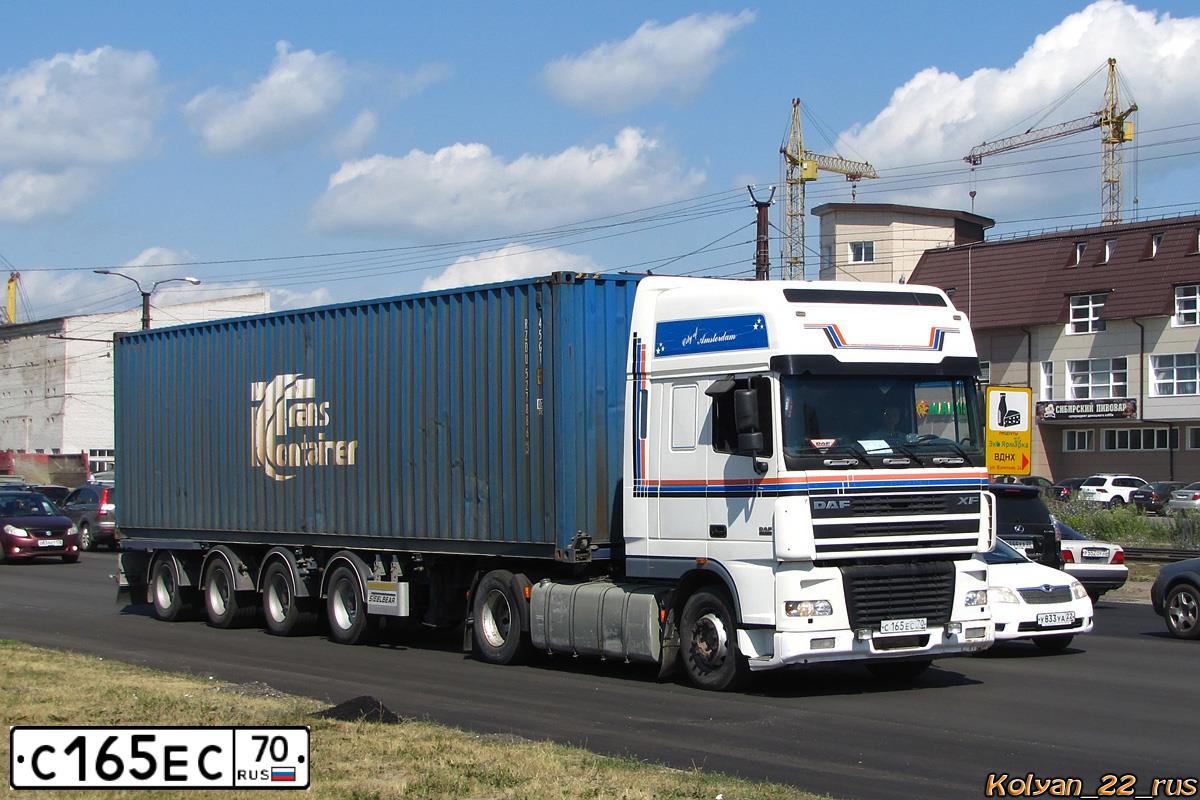 Фото автомобиля DAF XF 95 FT /4X2/, 2006 — госномер С165ЕС70. Цвет: Белый