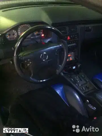 Фото автомобиля MERCEDES S-KLASSE, 2000 — госномер Р349ВО15. Цвет: ЧЕРНЫЙ