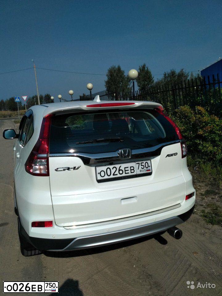 Фото автомобиля HONDA CR-V, 2015 — госномер О026ЕВ750. Цвет: Белый