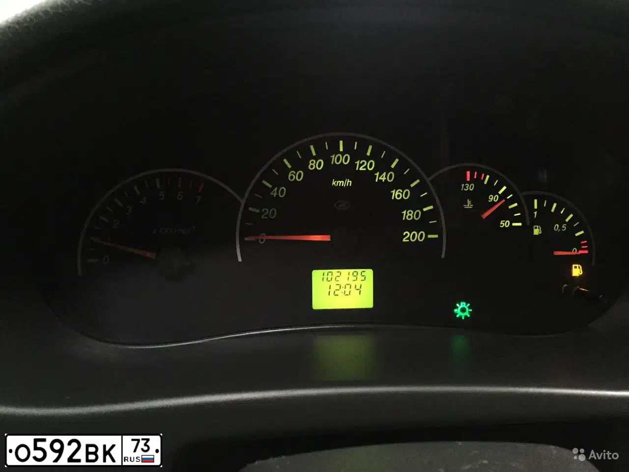 Фото автомобиля LADA 2172 PRIORA, 2008 — госномер У667ТН161. Цвет: СРЕДНИЙ СЕРО-ЗЕЛЕНЫЙ МЕТ.