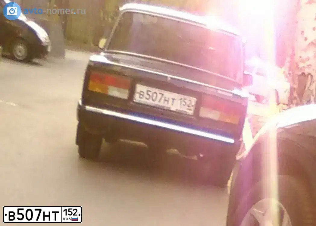Фото автомобиля LADA 2107, 2010 — госномер В507НТ152. Цвет: СИНЕ-ЧЕРНЫЙ